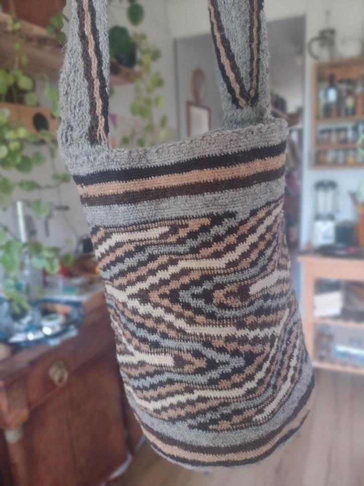 Gehaakte tas van wol | Mochila bag | tribe | handgemaakt, Sieraden, Tassen en Uiterlijk, Tassen | Schoudertassen, Zo goed als nieuw