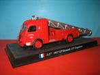 1:57  Brandweer-Ladderwagen RENAULT 2TS  1957, Ophalen of Verzenden, Zo goed als nieuw, Auto