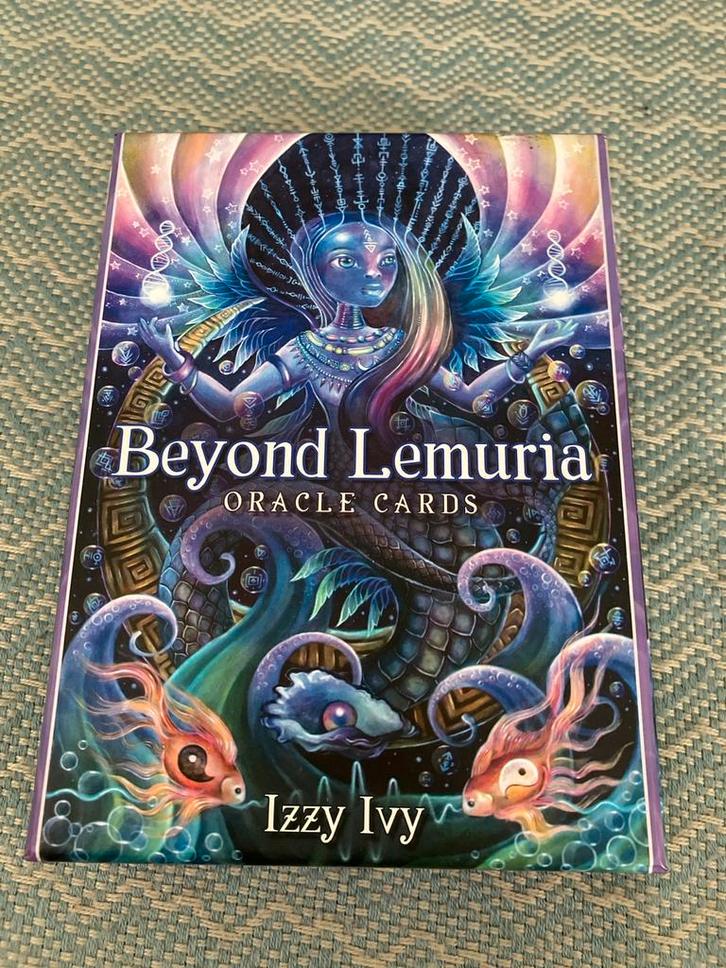 LAATSTE KANS! Beyond Lemuria Oracle Cards - Izzy Ivy, Boeken, Esoterie en Spiritualiteit, Zo goed als nieuw, Spiritualiteit algemeen