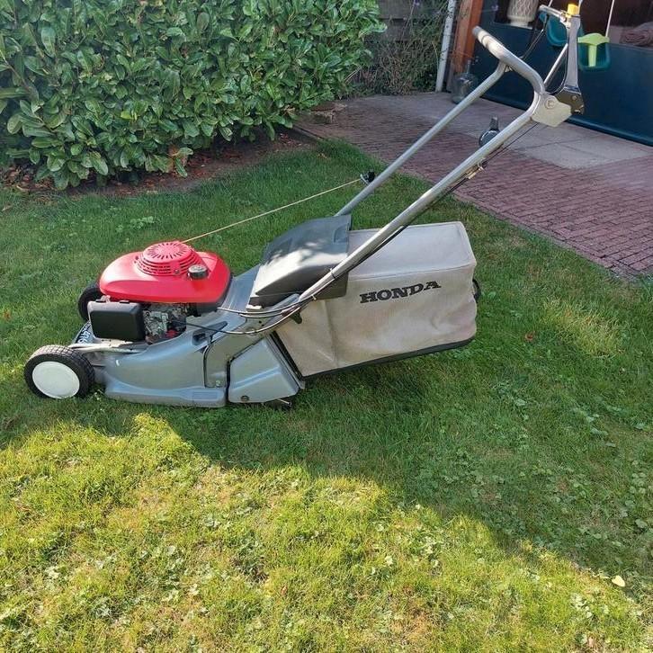 Honda HRB 476C met walsaandrijving, Tuin en Terras, Grasmaaiers, Gebruikt, Opvangzak, Ophalen