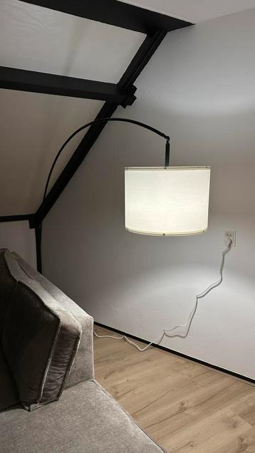 IKEA lamp - Zo goed als nieuw! beschikbaar voor biedingen