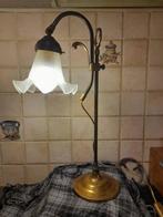Art nouveau Tafellamp met bloemkap, Antiek en Kunst, Antiek | Lampen, Ophalen