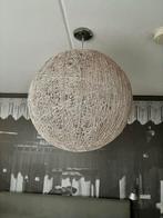 Rieten bol lamp - 60 cm doorsnede, Huis en Inrichting, Ophalen, Zo goed als nieuw, Overige materialen, 50 tot 75 cm