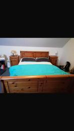 Twee persoons bed, Huis en Inrichting, Slaapkamer | Matrassen en Bedbodems, Ophalen, Gebruikt, Tweepersoons