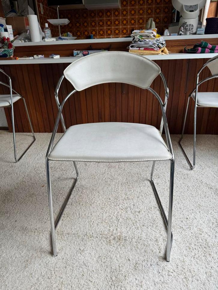 4 Vintage postmoderne Effezeta stijl Stoel - Chroom & Wit, Huis en Inrichting, Stoelen, Gebruikt, Eén, Metaal, Wit, Ophalen