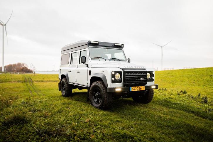 Land Rover Defender 110 Sherpa 4x4 Camper., Auto's, Land Rover, Bedrijf, 4x4, ABS, Achteruitrijcamera, Airconditioning, Android Auto