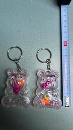 2 sleutelhangers beertjes met vissen erin, Ophalen of Verzenden, Zo goed als nieuw