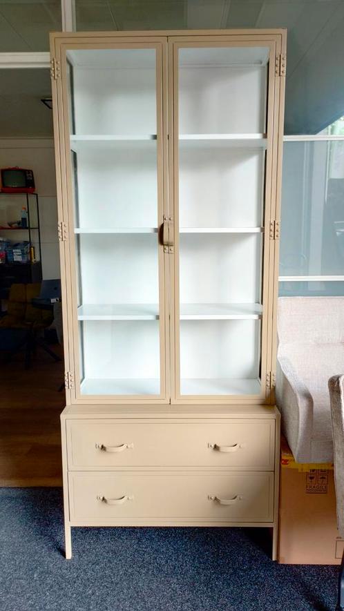⚠️LET OP⚠️-70% Eleonora Vitrinekast Zandkleur/Wit, Huis en Inrichting, Kasten | Vitrinekasten, Nieuw, 200 cm of meer, 50 tot 100 cm
