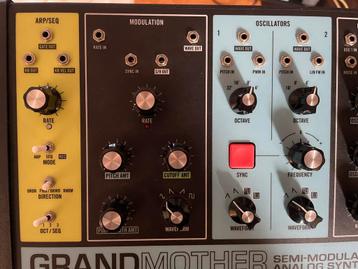 Moog Grandmother - Zo Goed Als Nieuw! beschikbaar voor biedingen