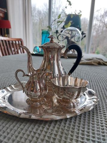 Antieke 835 zilveren mokkaset 674 gram beschikbaar voor biedingen