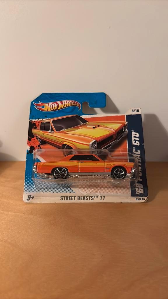 Hot wheels pontiac gto, Hobby en Vrije tijd, Modelauto's | Overige schalen, Zo goed als nieuw, Auto, Ophalen of Verzenden