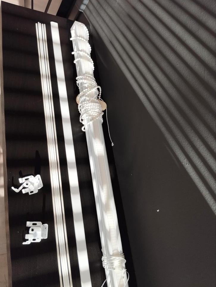 Vouwgordijn Ophangsysteem .Prijs v.a €10, -., Huis en Inrichting, Stoffering | Gordijnen en Lamellen, Zo goed als nieuw, Minder dan 100 cm