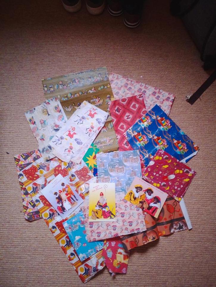 Sinterklaas Sint Nicolaas inpakpapier vintage kavel, Diversen, Sinterklaas, Ophalen of Verzenden