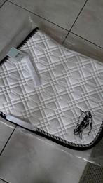 Wit wedstrijd dekje, Dieren en Toebehoren, Ophalen of Verzenden, Zo goed als nieuw