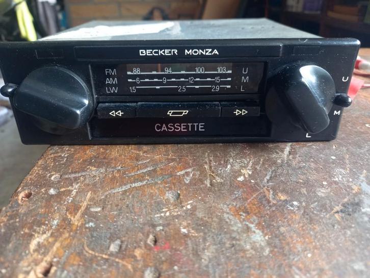 BECKER MONZA RADIO- CASSETTE STEREO 1980 MERCEDES 107 - 123, Auto diversen, Autoradio's, Gebruikt, Ophalen of Verzenden