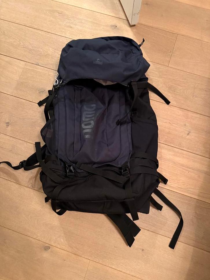 Nomad Backpack 70 Liter, Sieraden, Tassen en Uiterlijk, Tassen | Rugtassen, Zo goed als nieuw, Nomad, 40 cm of meer, 60 cm of meer
