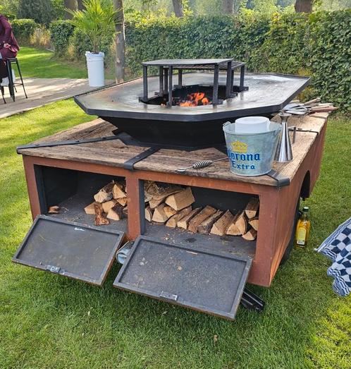 TE HUUR RaMi Qube, bbq aanhanger, vuurschaal, barbecue, Tuin en Terras, Buitenkeukens, Zo goed als nieuw, Ophalen