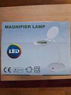 Lamp met vergrootglas, Hobby en Vrije tijd, Vergrootglazen, Loepen en Loeplampen, Ophalen of Verzenden, Nieuw, Loeplamp
