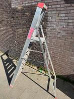 Professionele trap van aluminium van ALGA, Doe-het-zelf en Verbouw, Ladders en Trappen, Ophalen, Zo goed als nieuw, Minder dan 2 meter