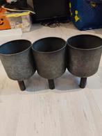 Zinken bloempot voor 3 planten, Tuin en Terras, Bloempotten, Gebruikt, Rond, Ophalen of Verzenden, Metaal