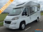 Carado T135 Fransbed / Euro 6 / Compact / chassisdrager, Caravans en Kamperen, Standaard zit, Airbags, Ringverwarming, Fiat