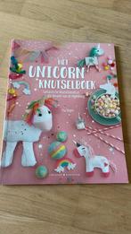 Pia Deges - Het unicorn-knutselboek, Pia Deges, Ophalen of Verzenden, Zo goed als nieuw, Sprookjes