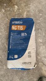 3 zakken Uzin nc 115 vezel versterkte gips egaline, Ophalen, Zo goed als nieuw, Overige typen