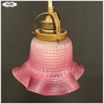 Vintage hanglampje met roze glas met snoer -Rokmodel, Gebruikt, Vintage, Ophalen of Verzenden, Glas
