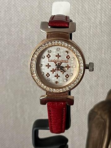 Louis Vuitton dames horloge beschikbaar voor biedingen
