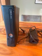 Xbox 360 Compleet Pakket + Kinect + 3 Controllers + Games, Spelcomputers en Games, Ophalen, Gebruikt, Met 3 controllers of meer