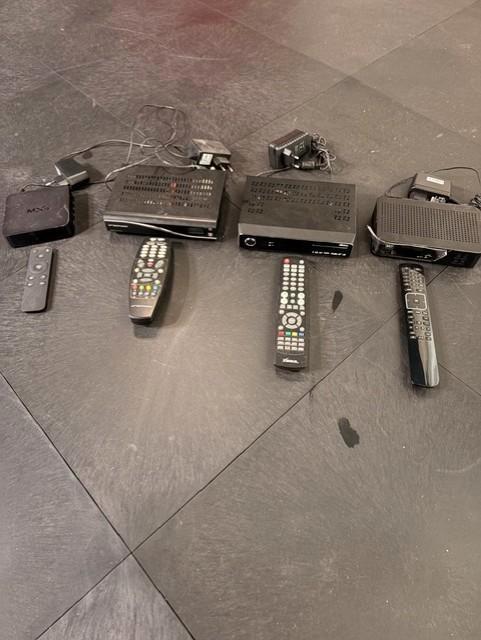 Xsarius, dreambox etc Mediaspelers, Decoders, Audio, Tv en Foto, Decoders en Harddiskrecorders, Gebruikt, Decoder, Ophalen of Verzenden