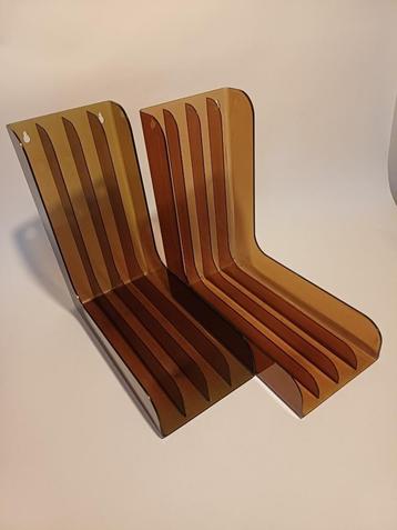 Set van 2 vintage platenhouders vinyl houders LP-standaards beschikbaar voor biedingen