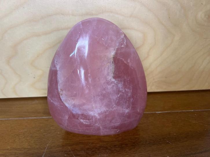 Prachtig cluster rozekwarts (19) mooi geslepen., Verzamelen, Mineralen en Fossielen, Mineraal, Ophalen of Verzenden
