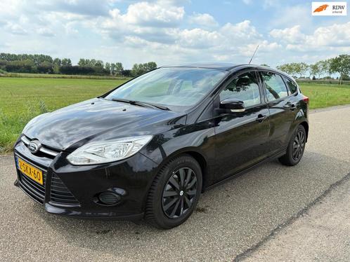 Ford Focus 1.0 EcoBoost Trend Lees Tekst !, Auto's, Ford, Bedrijf, Te koop, Focus, ABS, Airbags, Airconditioning, Boordcomputer