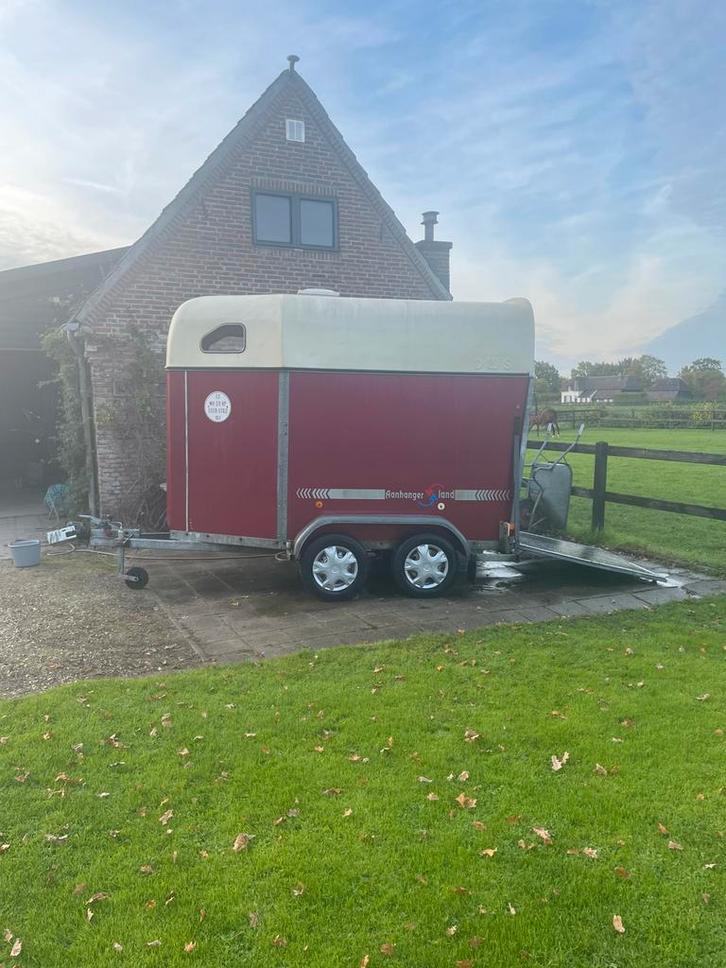 Hotrarijs Otello 1,5 paards trailer, Dieren en Toebehoren, Paarden en Pony's | Trailers en Aanhangwagens, Gebruikt, 1½-paards trailer