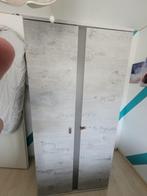 Bureau, Kast en nachtkastje Tienerkamer, Ophalen, Zo goed als nieuw, Hout
