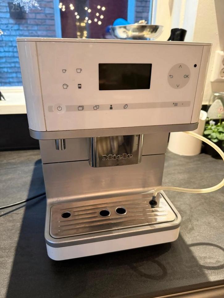 Miele CM6350 Koffiemachine - Perfecte Koffie!, Witgoed en Apparatuur, Koffiezetapparaten, Koffiemachine, Ophalen of Verzenden