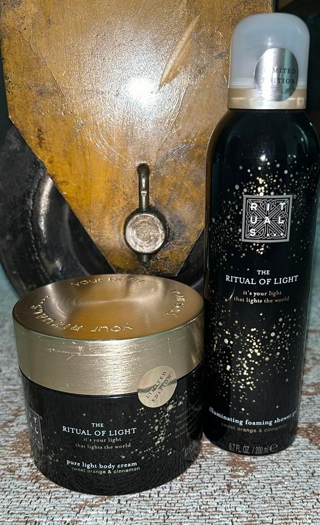 Rituals | Of Light set - Bodycream & Foam, Sieraden, Tassen en Uiterlijk, Uiterlijk | Lichaamsverzorging, Zo goed als nieuw, Overige typen