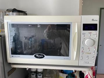 Whirlpool Vip 34 combimagnetron, lees tekst! beschikbaar voor biedingen