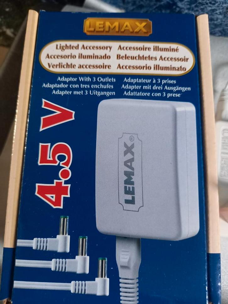 Lemax Adapters 4.5 volt (3 voor 27 euro), Diversen, Kerst, Zo goed als nieuw, Ophalen of Verzenden