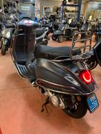 Gebro scooters: Vespa sprint mat grijs 25KM SNOR BJ2020, Fietsen en Brommers, Scooters | Vespa, Gebruikt, Overige modellen, Ophalen of Verzenden
