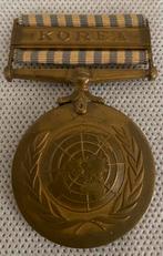 Korea medaille met oorkonde en paspoort op naam 1949/1951, Verzamelen, Ophalen of Verzenden, Landmacht, Nederland, Lintje, Medaille of Wings