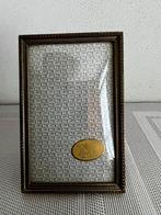 Fotolijstje met licht bollend glas, Ophalen of Verzenden, Zo goed als nieuw