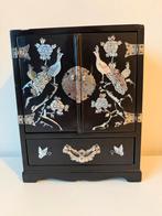 Chinees sieradenkistje met parelmoer, Ophalen of Verzenden, Gebruikt