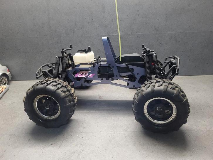 Hpi savage chassis 1/8, Hobby en Vrije tijd, Modelbouw | Radiografisch | Auto's, Zo goed als nieuw, Auto onroad, Nitro, Ophalen of Verzenden