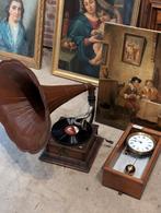 Antieke grammofoon 75 hoog spelend €185., Antiek en Kunst, Ophalen