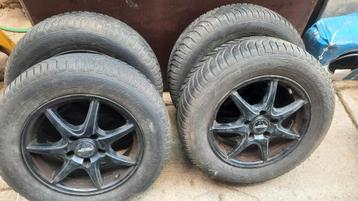 Velgen met banden Renault Mégane  beschikbaar voor biedingen