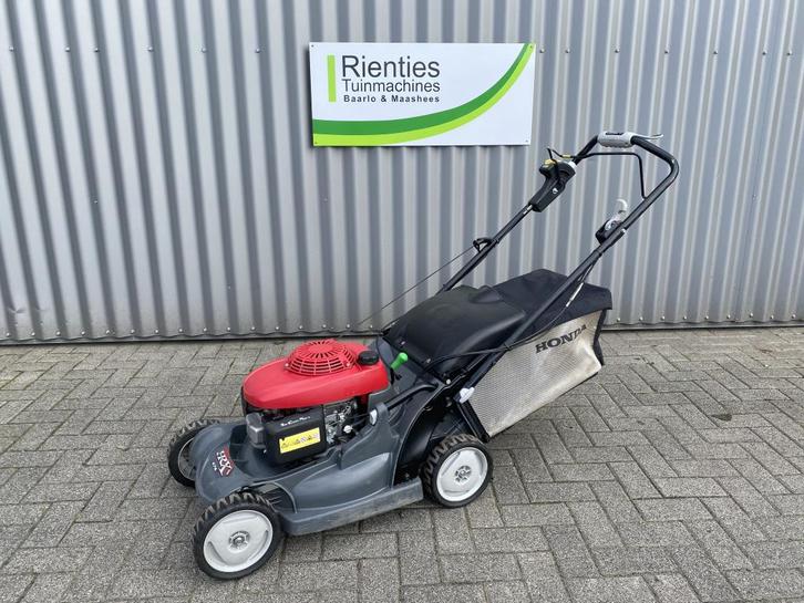 Rienties prijs | Honda HRX 476 grasmaaier, Tuin en Terras, Grasmaaiers, Gebruikt, Benzine-grasmaaier, Opvangbak, Ophalen
