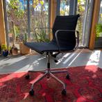 Eames EA 117 bureaustoel, Huis en Inrichting, Ophalen, Zo goed als nieuw, Zwart