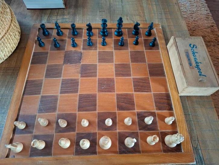Antiek Schaakspel Staunton schaakstukken, Hobby en Vrije tijd, Gezelschapsspellen | Bordspellen, Gebruikt, Een of twee spelers